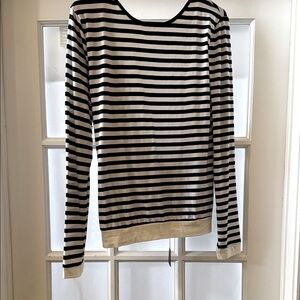 NWT HAODUOYI Black & White Striped off-white trim Long Sleeve Top with low back